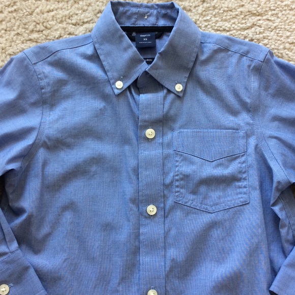 GAP Kids Non-Iron Solid Poplin Shirt - Picture 2 of 3